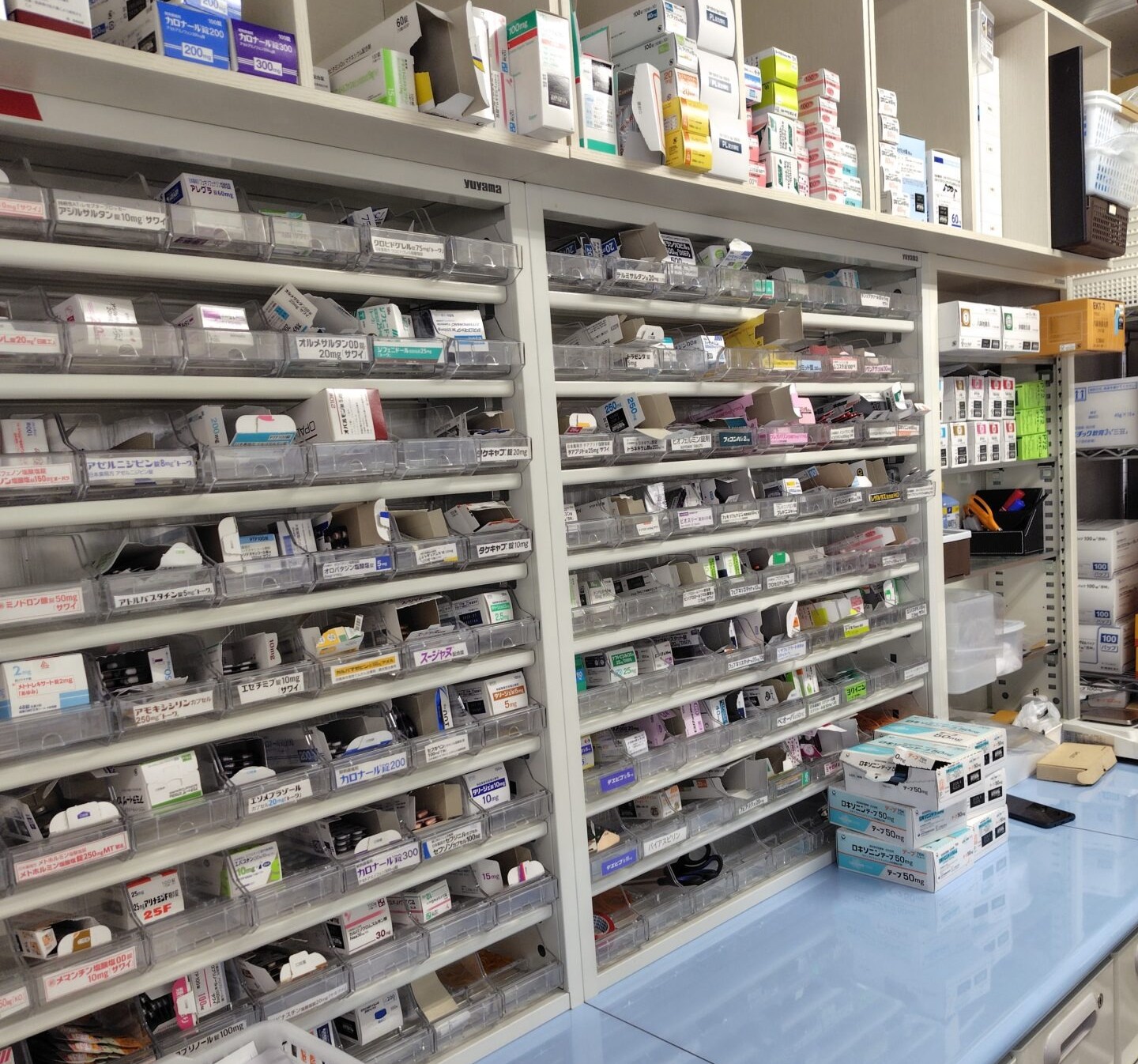 ダウンロード (3)